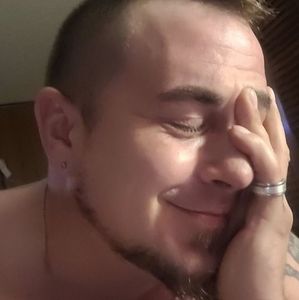 Meet your Posher, Roy